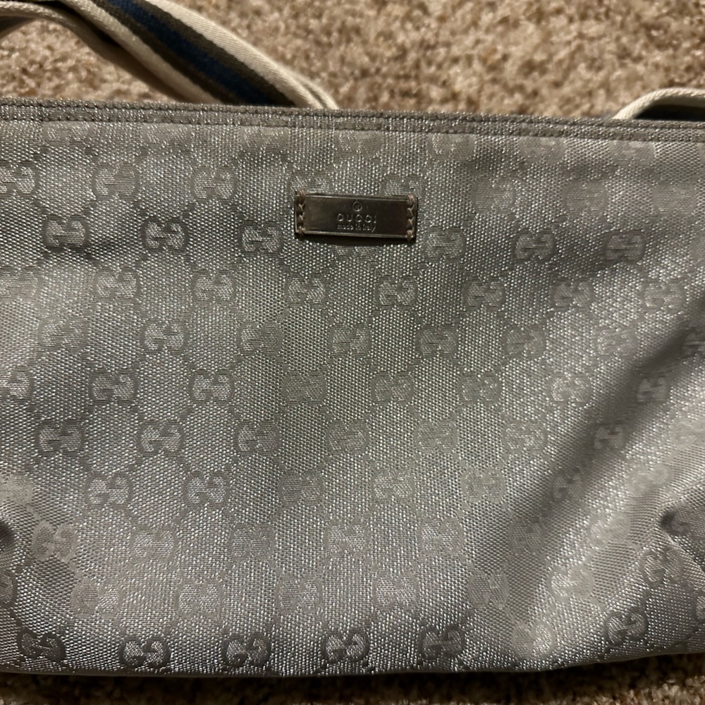 Gucci vintage crossbody bag